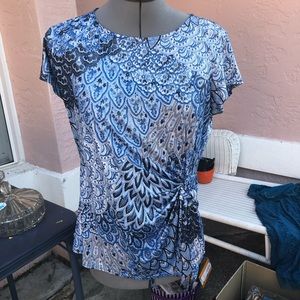 Pretty blue ladies too